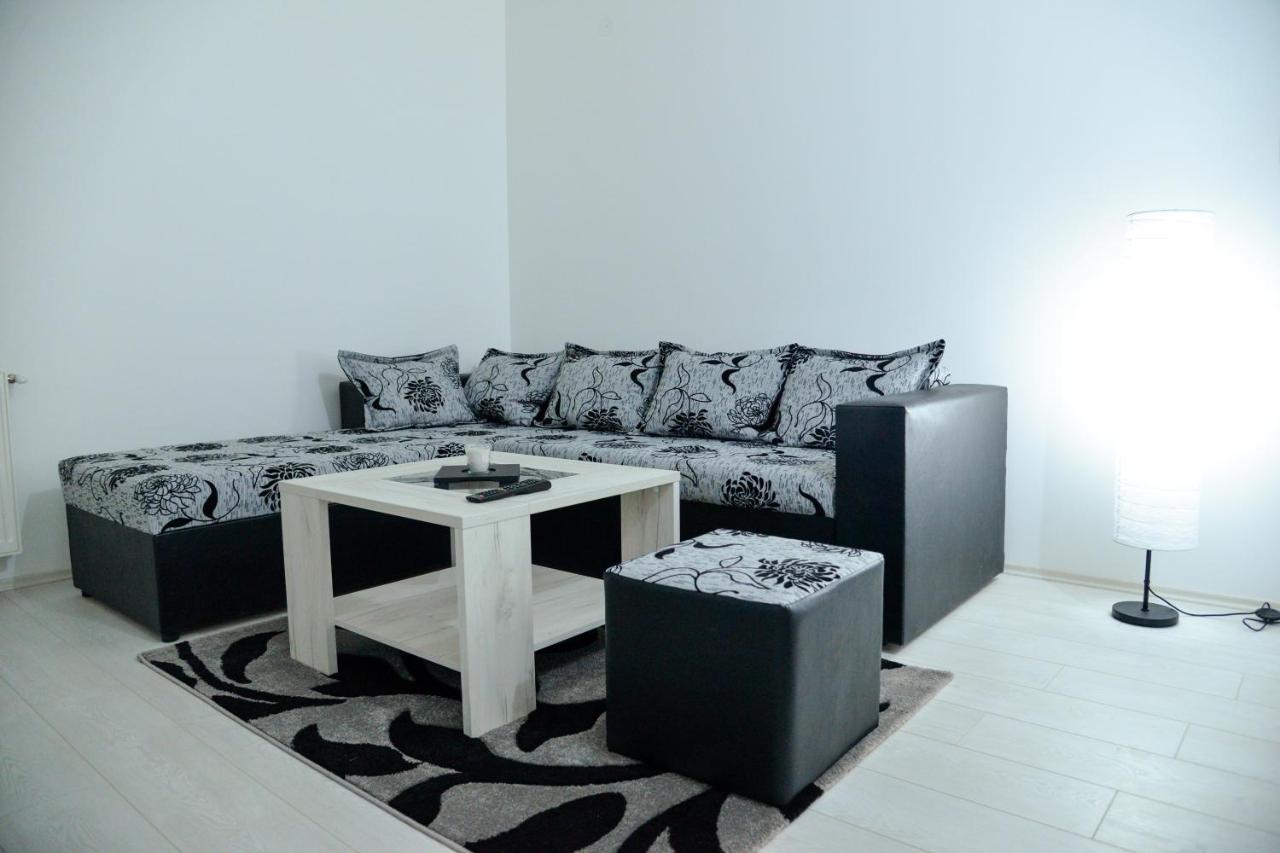 Best Apartments Paraćin Eksteriør billede