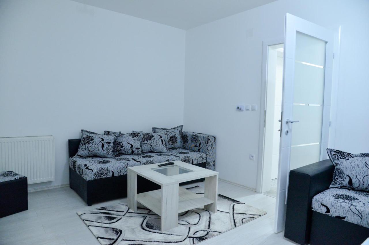 Best Apartments Paraćin Eksteriør billede